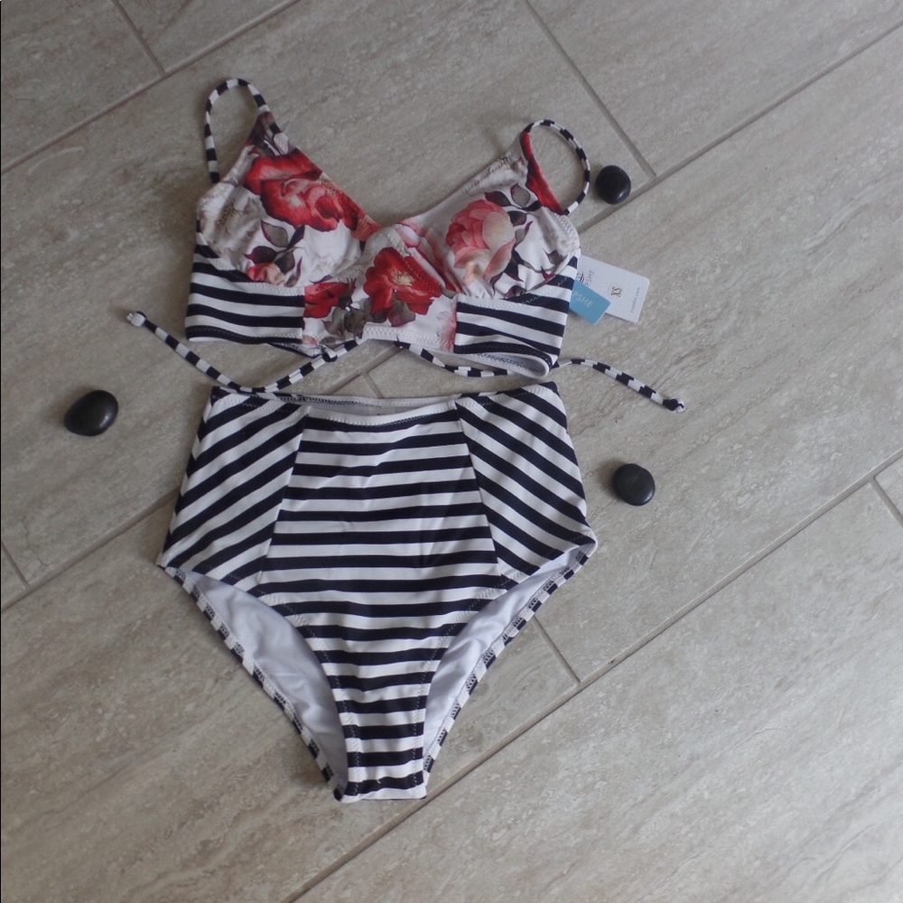 Cupshe Garden Floral and Stripe Bikini